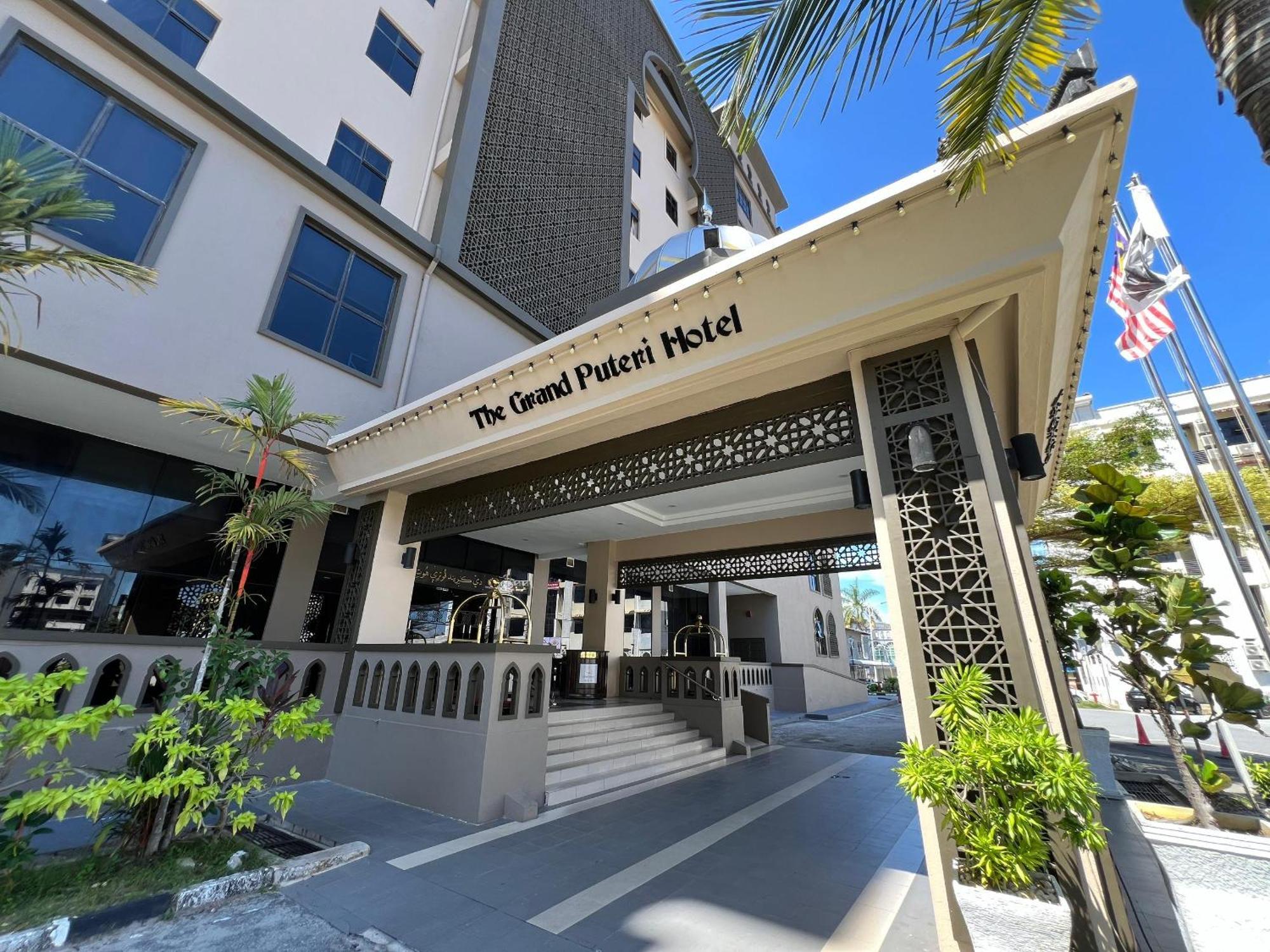 Grand Puteri Hotel Kuala Terengganu Exterior foto
